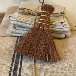 Shuro hand broom